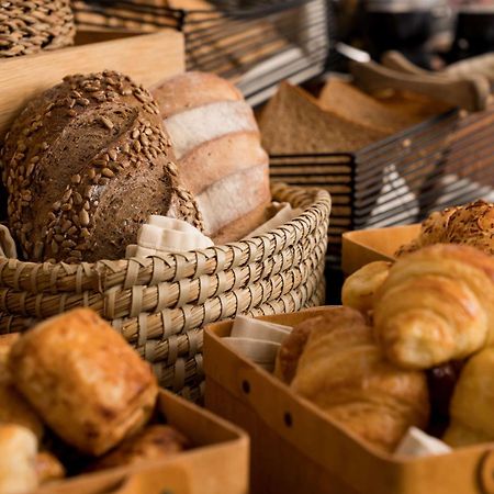 Park Inn By Radisson Gwalior Ngoại thất bức ảnh