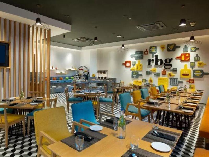Park Inn By Radisson Gwalior Ngoại thất bức ảnh