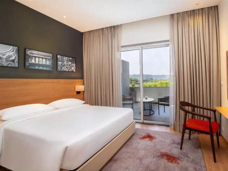 Park Inn By Radisson Gwalior Ngoại thất bức ảnh