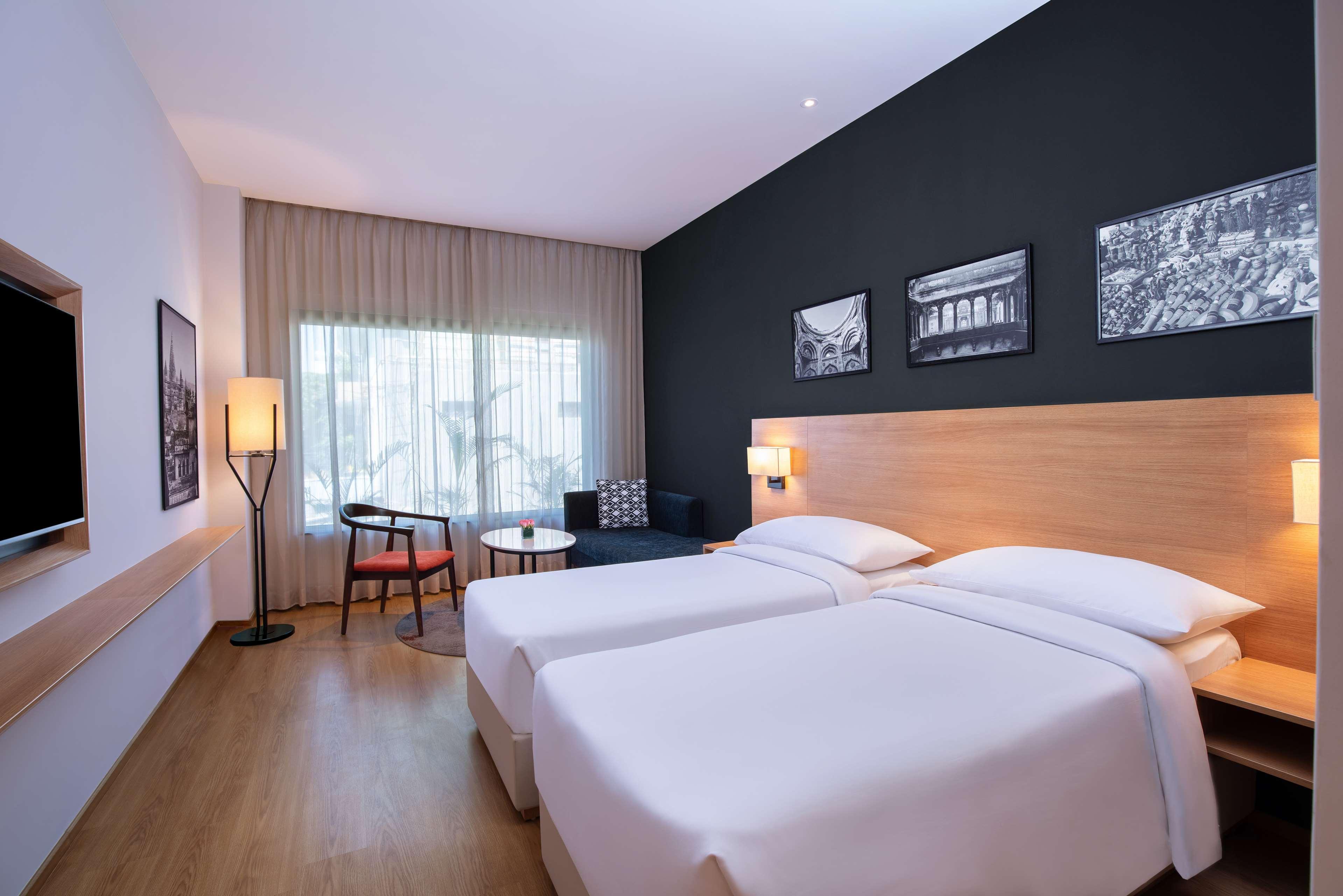 Park Inn By Radisson Gwalior Ngoại thất bức ảnh